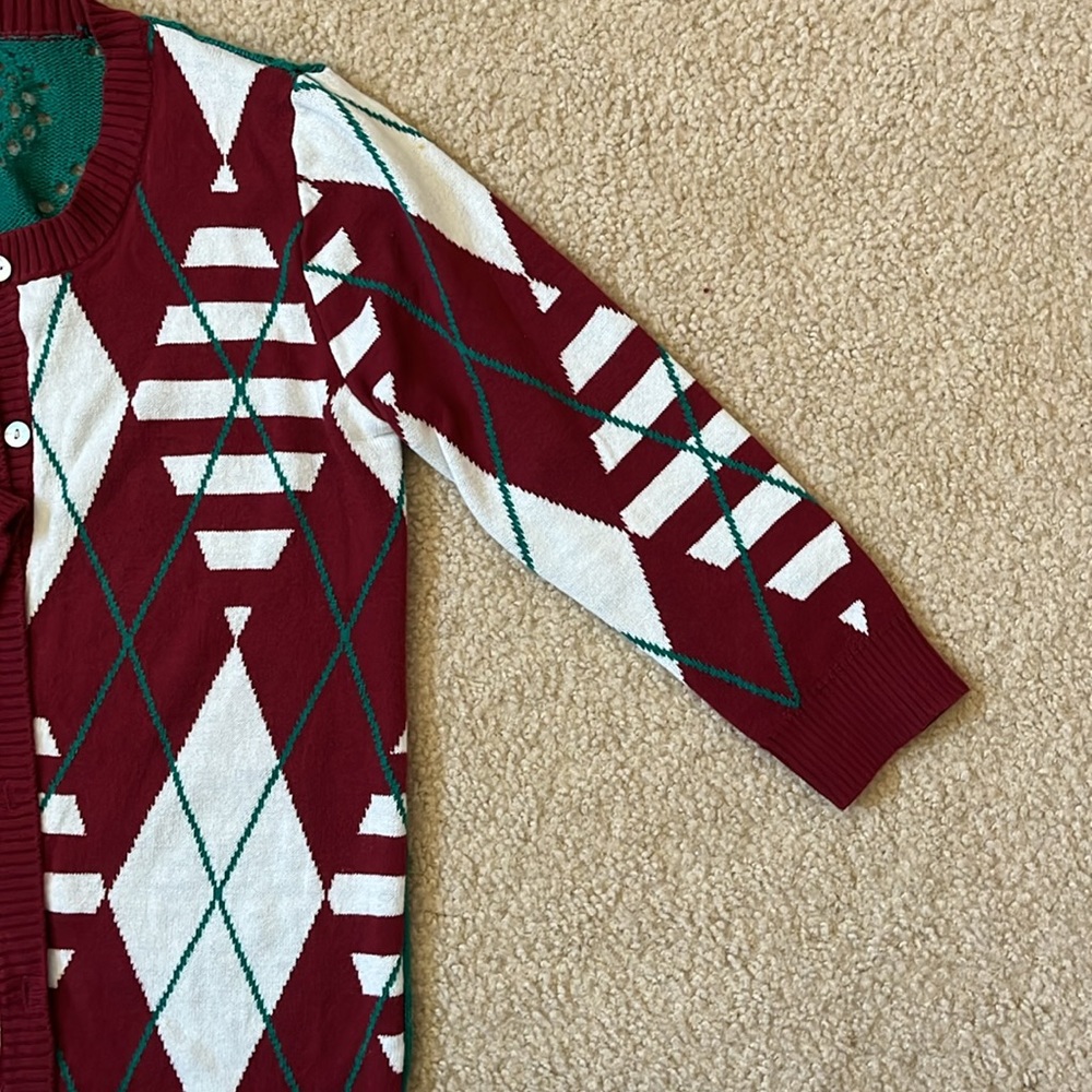 Copper Key Sweater - Picture 4 of 4